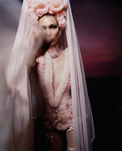 Bella-Hadid-covers-Love-Magazine-Spring-Summer-2020-by-Harley-Weir-15.jpg