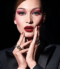 Bella-Hadid-Dior-Halloween-Makeup03.jpg